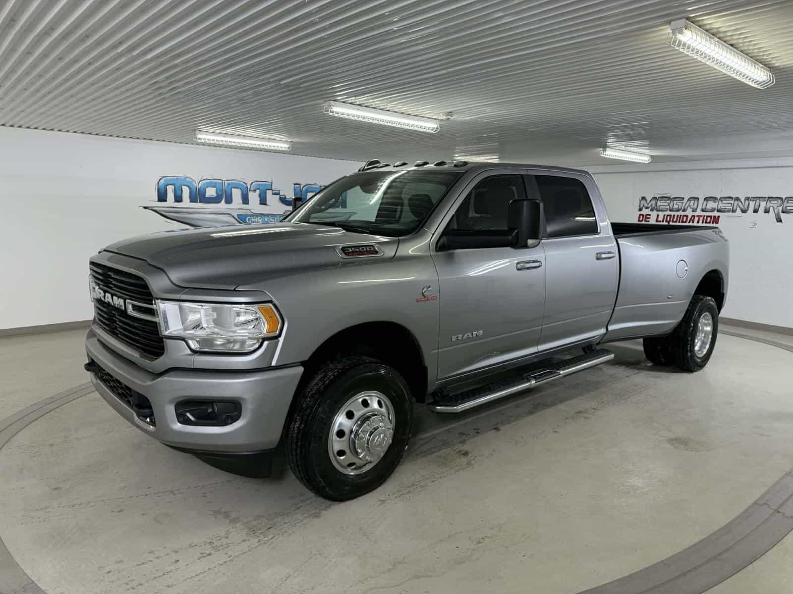 Image 3 RAM 3500 Big Horn 2021