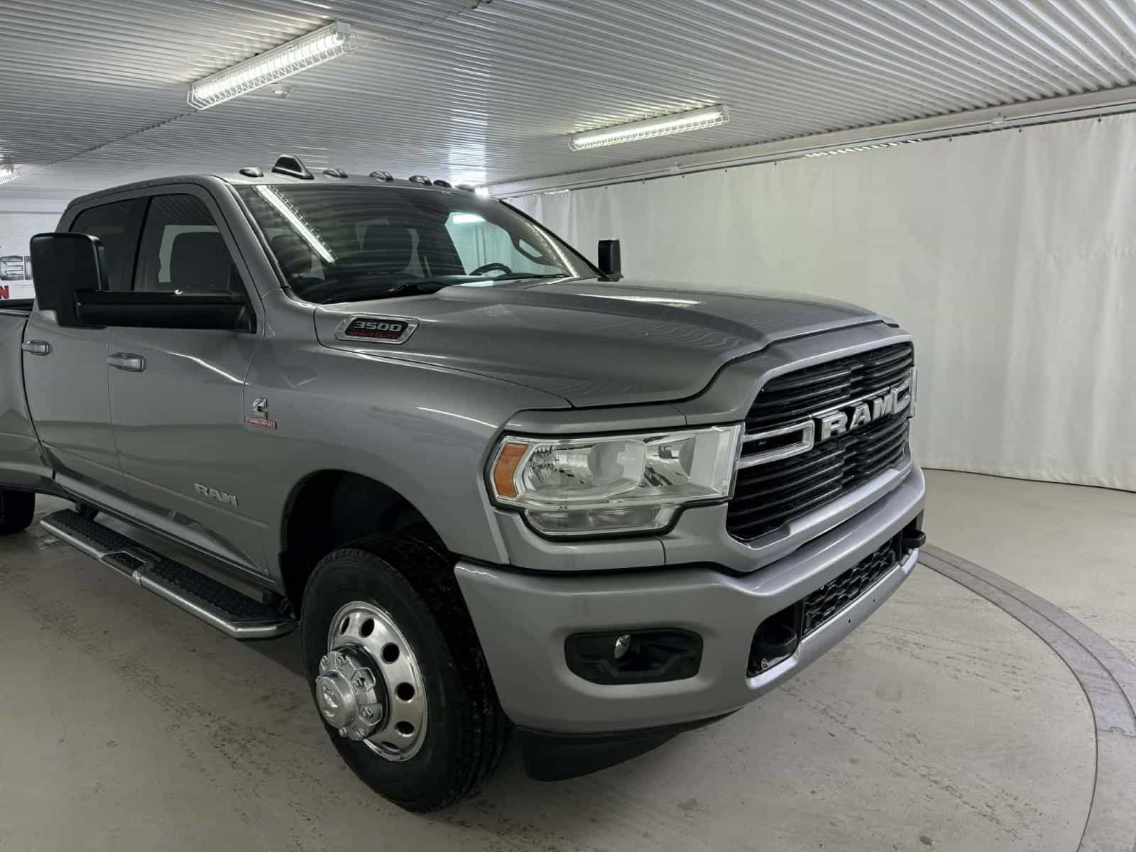 Image 7 RAM 3500 Big Horn 2021