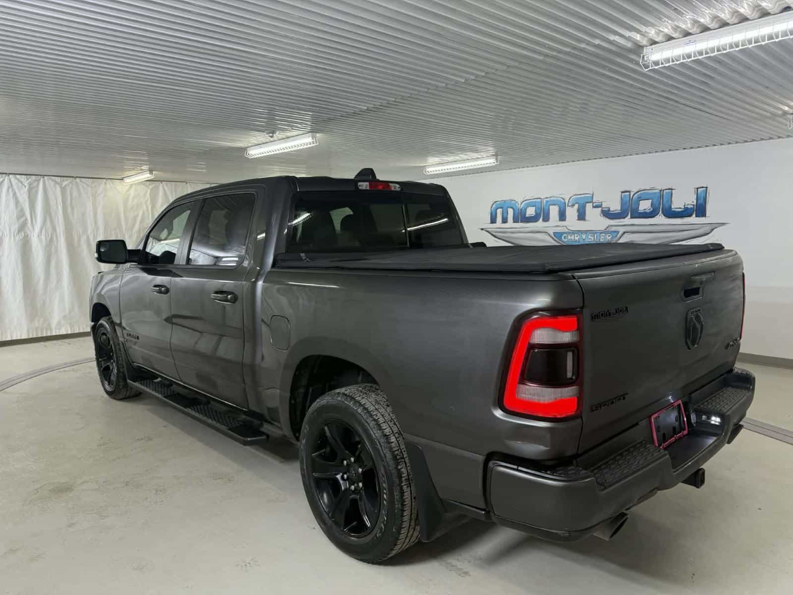 Image 4 RAM 1500 Sport Sport 2022