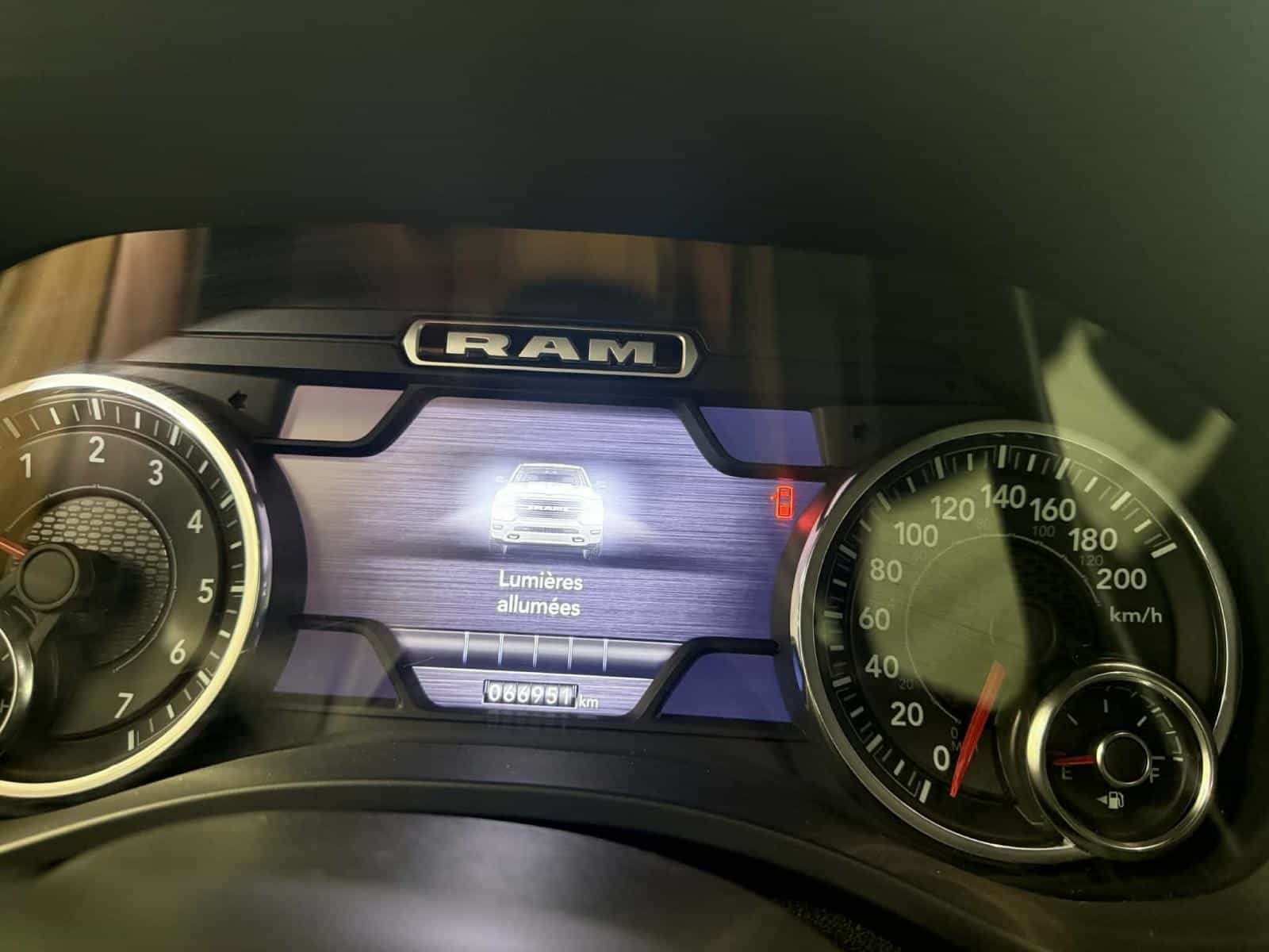 2022 RAM 1500 Sport Sport - Image 14