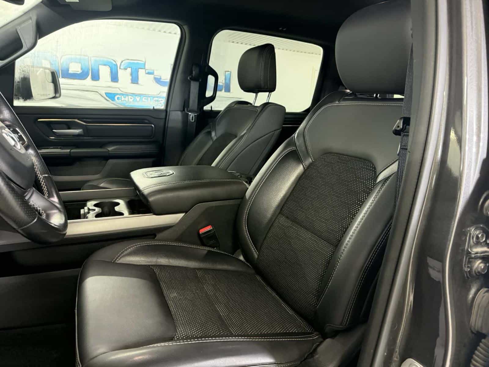 2022 RAM 1500 Sport Sport - Image 12