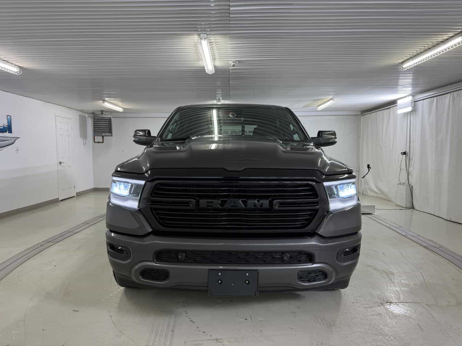 2022 RAM 1500 Sport Sport - Image 2