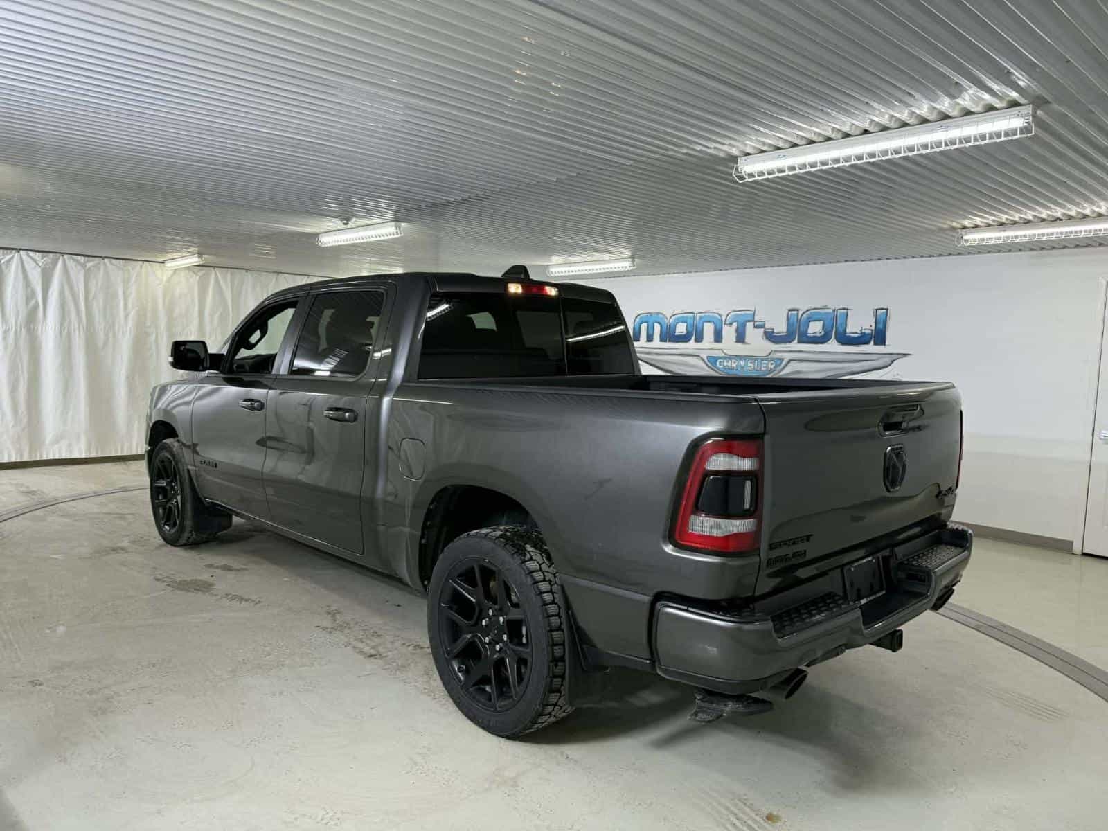 Image 4 RAM 1500 Sport 2022