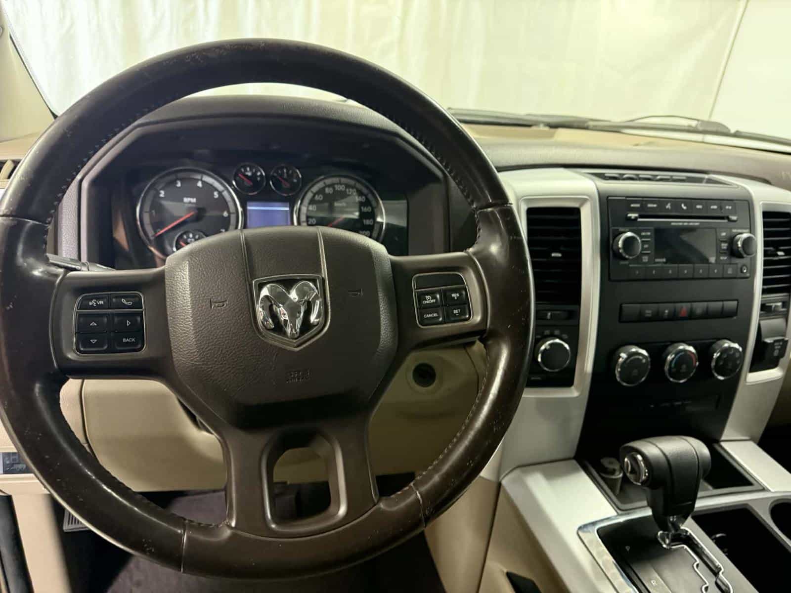 2012 RAM 1500 SLT SLT - Image 10