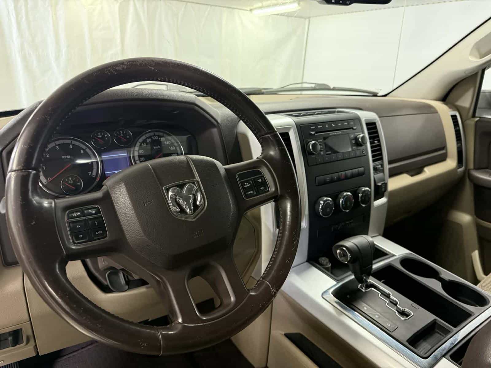 2012 RAM 1500 SLT SLT - Image 13