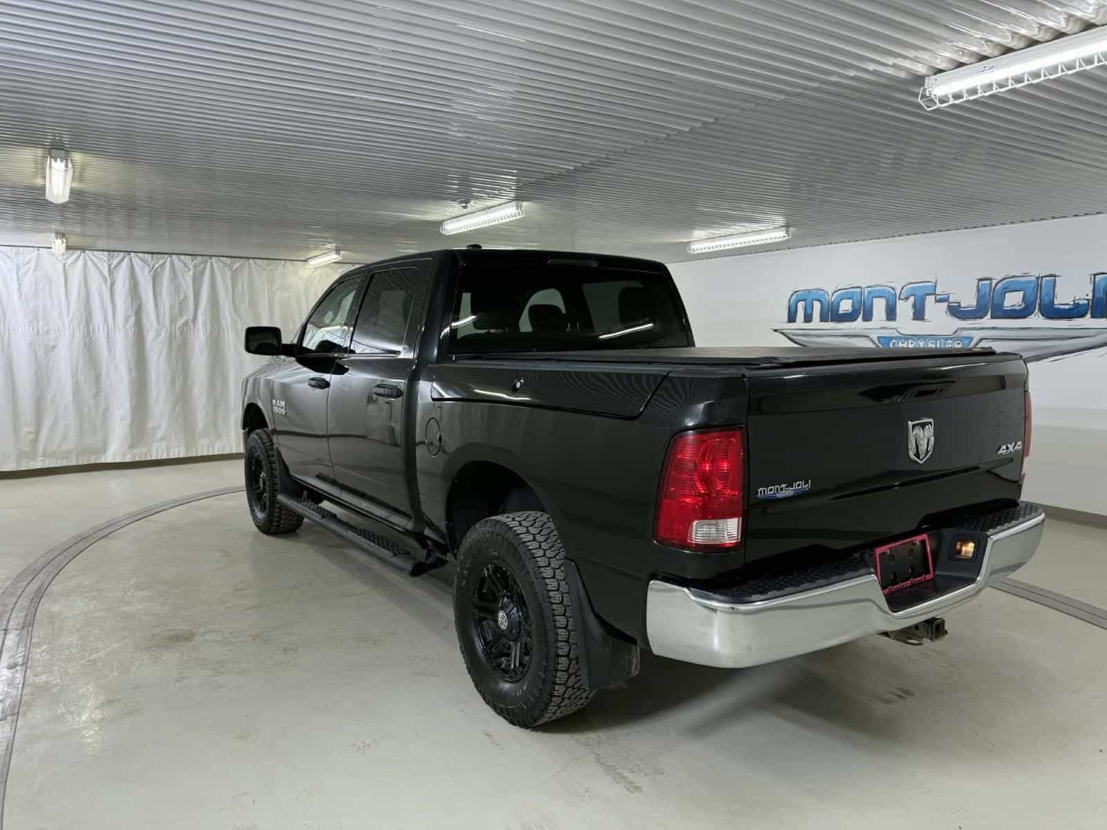 2018 RAM 1500 ST ST - Image 3
