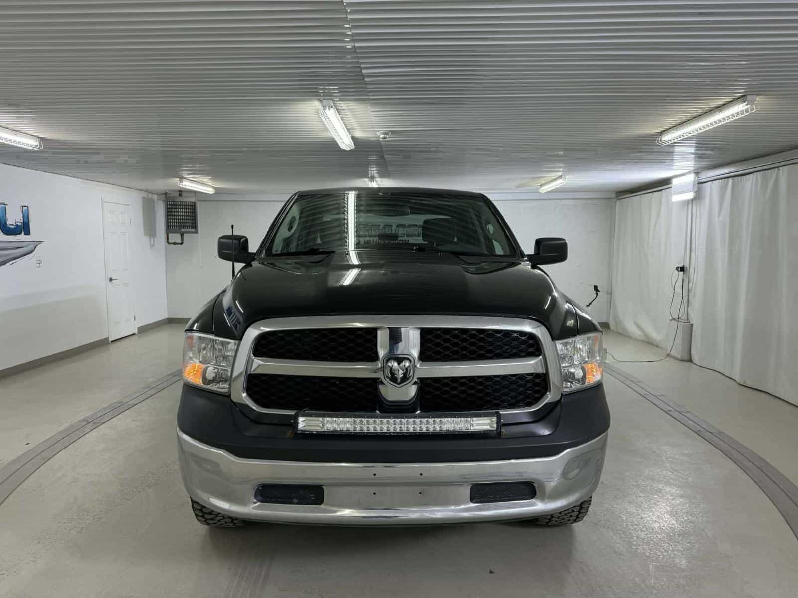 2018 RAM 1500 ST ST - Image 8