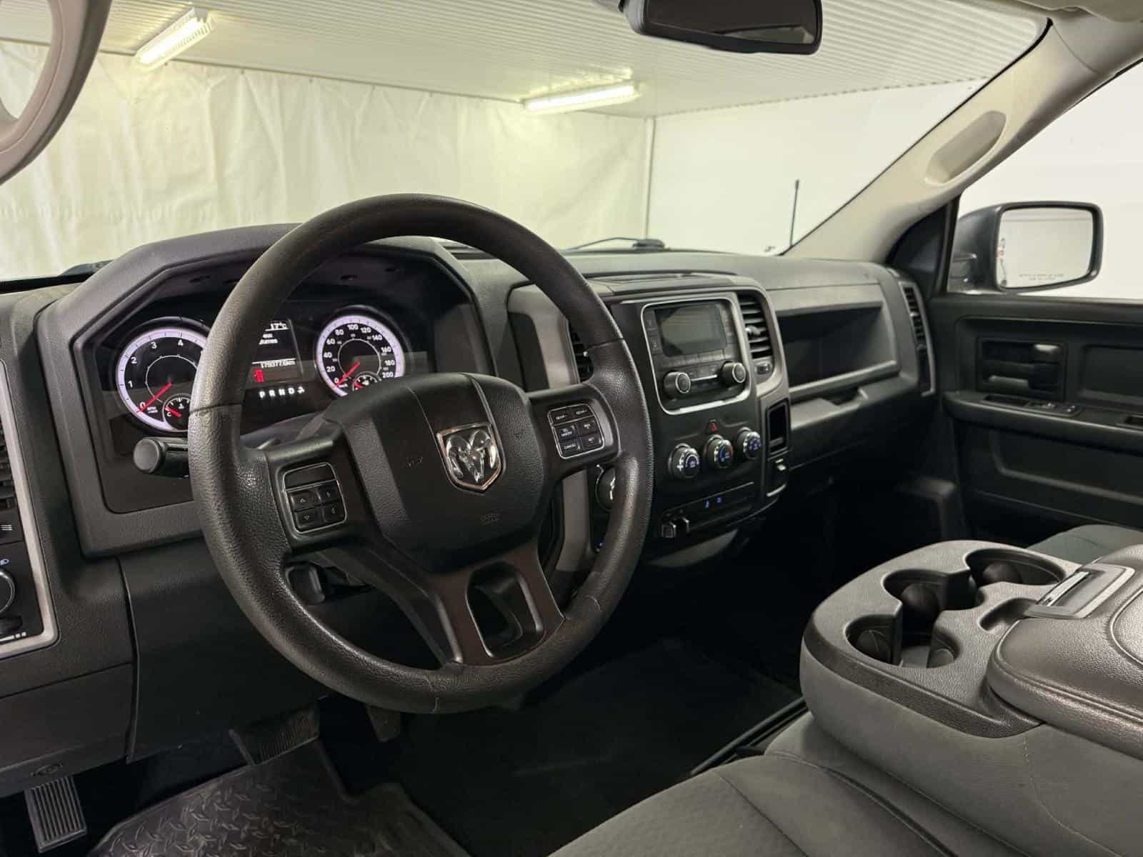 2018 RAM 1500 ST ST - Image 12