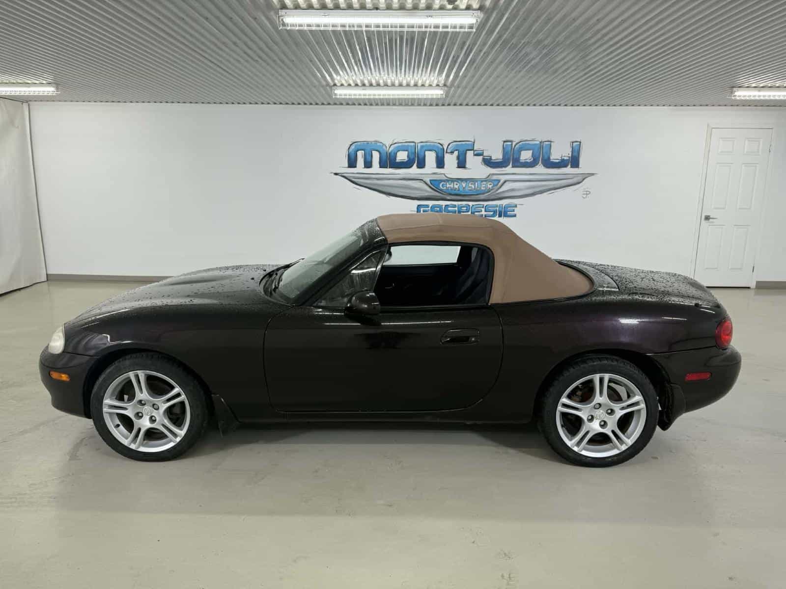 2004 Mazda Miata GX - Image 2