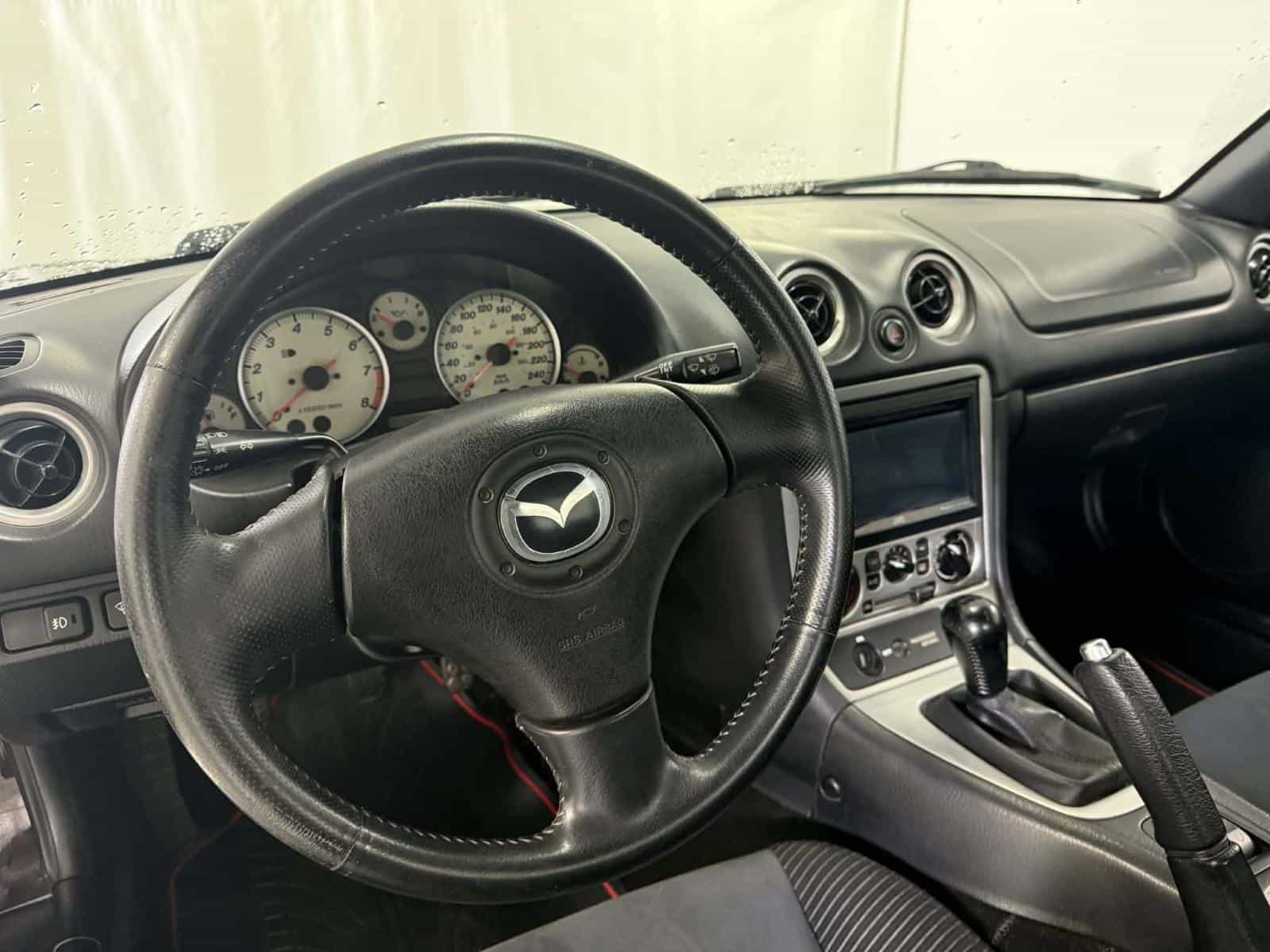 2004 Mazda Miata GX - Image 10