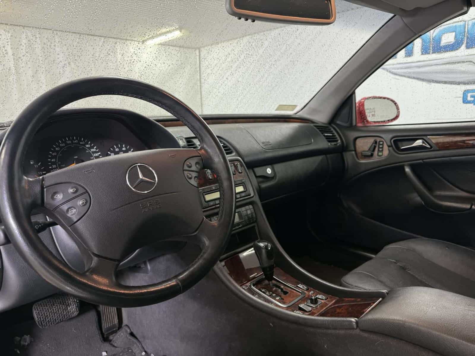 2001 Mercedes-Benz CLK-Class CLK320 - Image 10