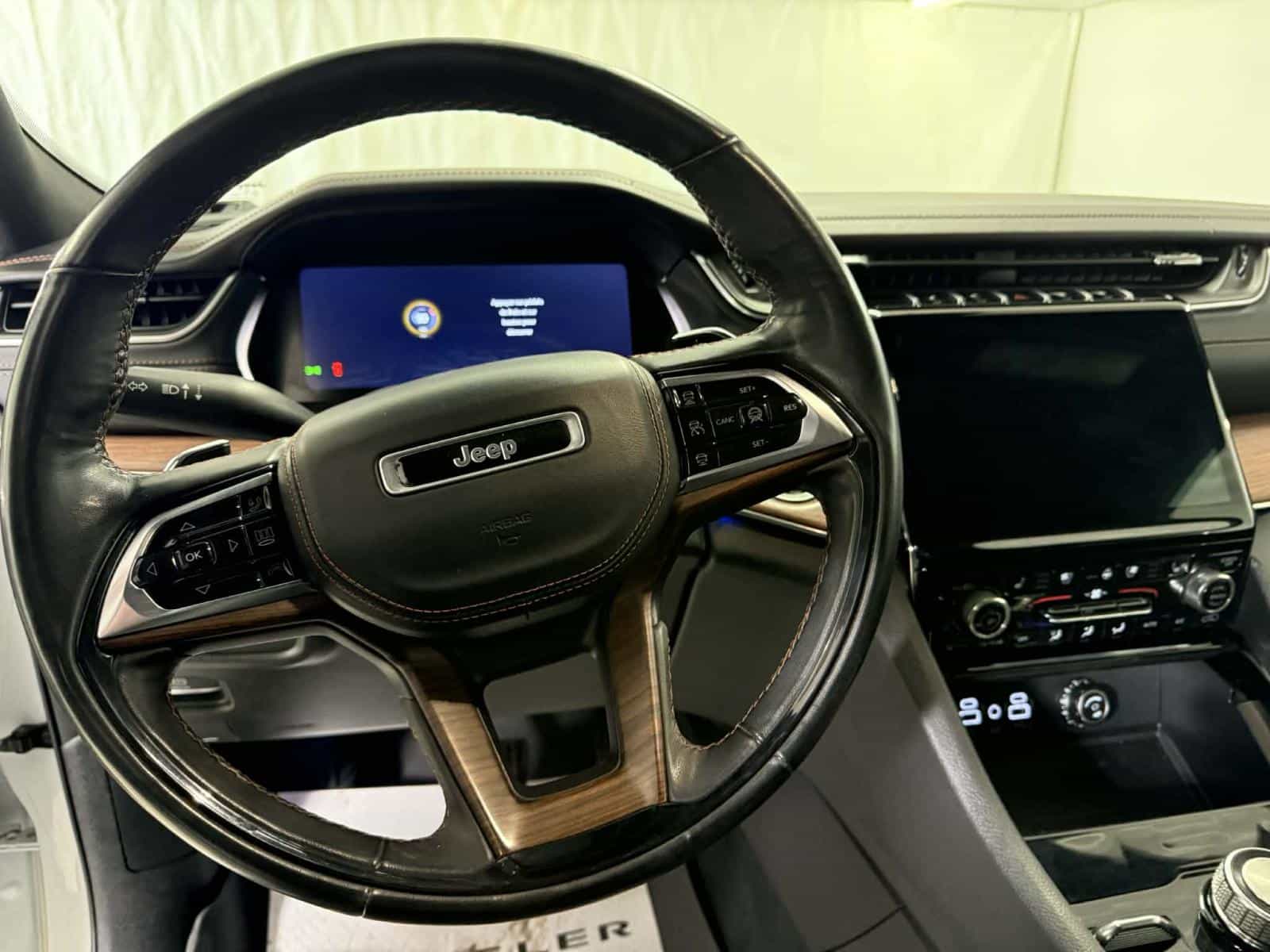 Image 14 Jeep Grand Cherokee L Summit Reserve 2023