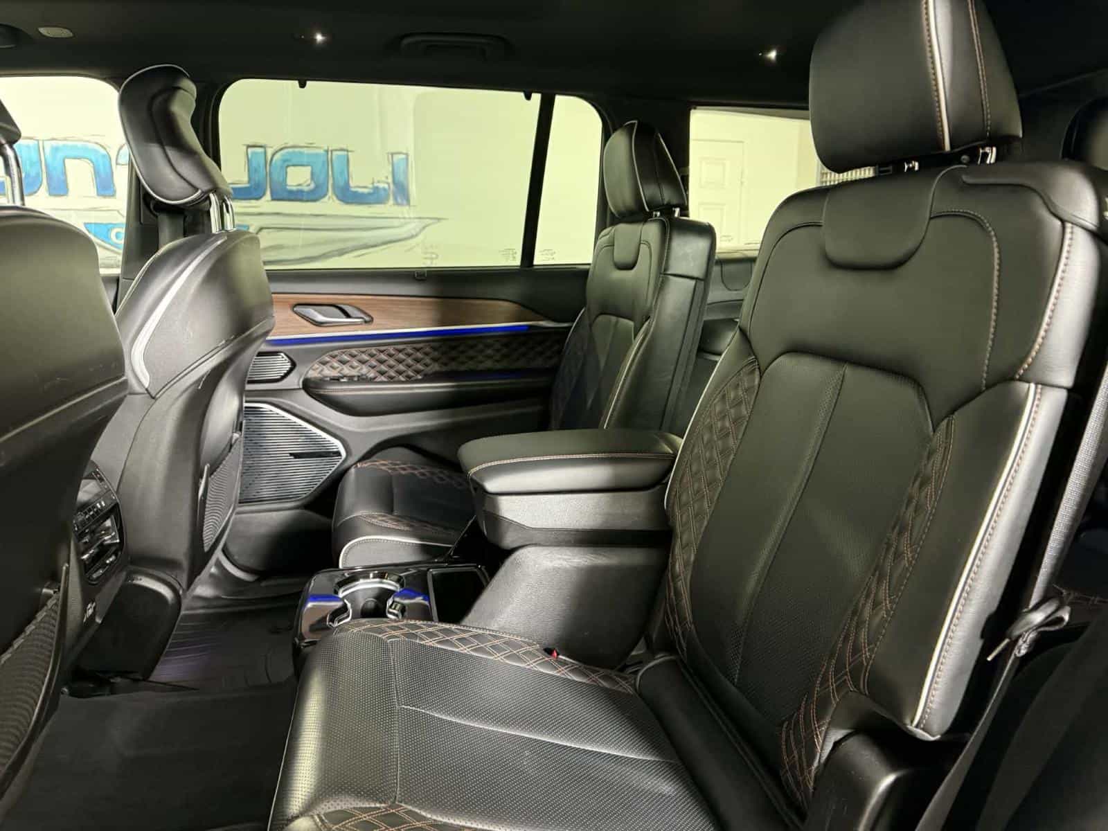 Image 11 Jeep Grand Cherokee L Summit Reserve 2023