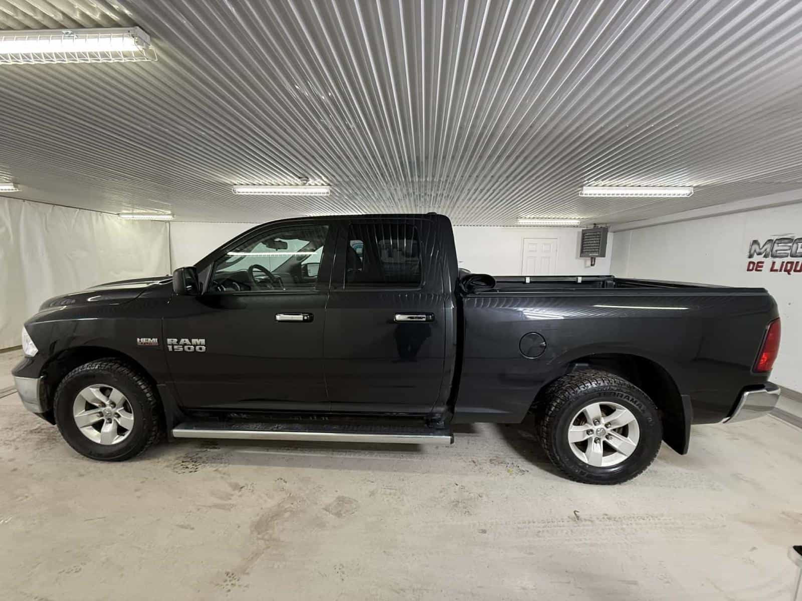 Image 9 RAM 1500 SLT SLT 2016