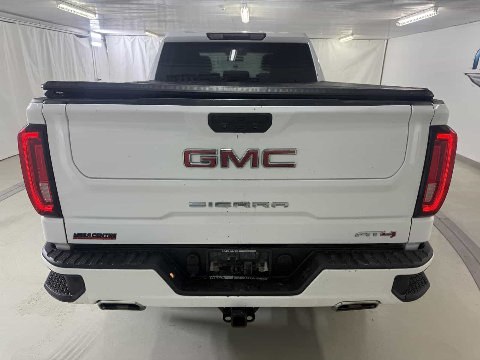 2022 GMC Sierra AT4 - Image 4