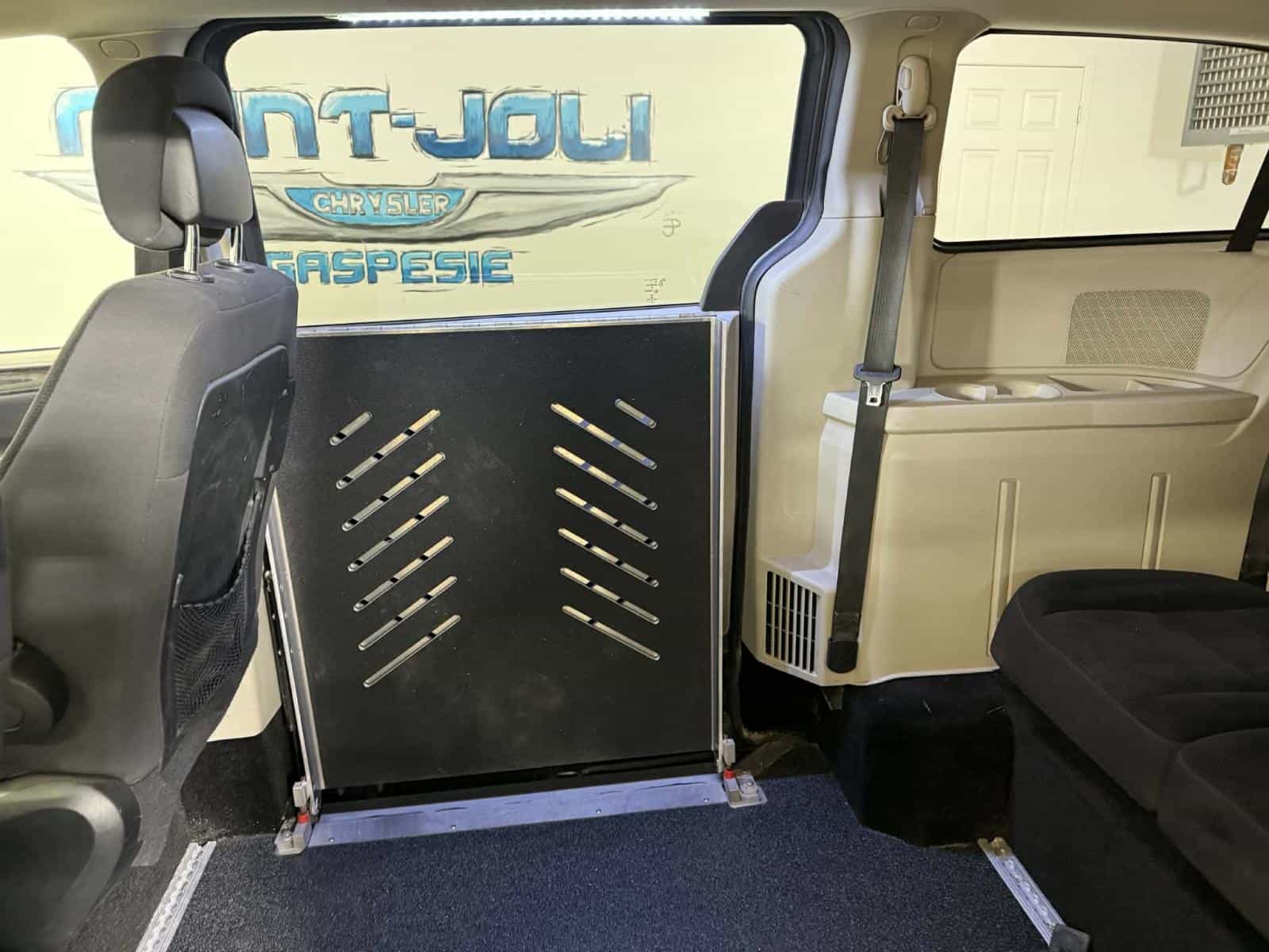 2018 Dodge Gr Caravan Canada Value Package - Image 13