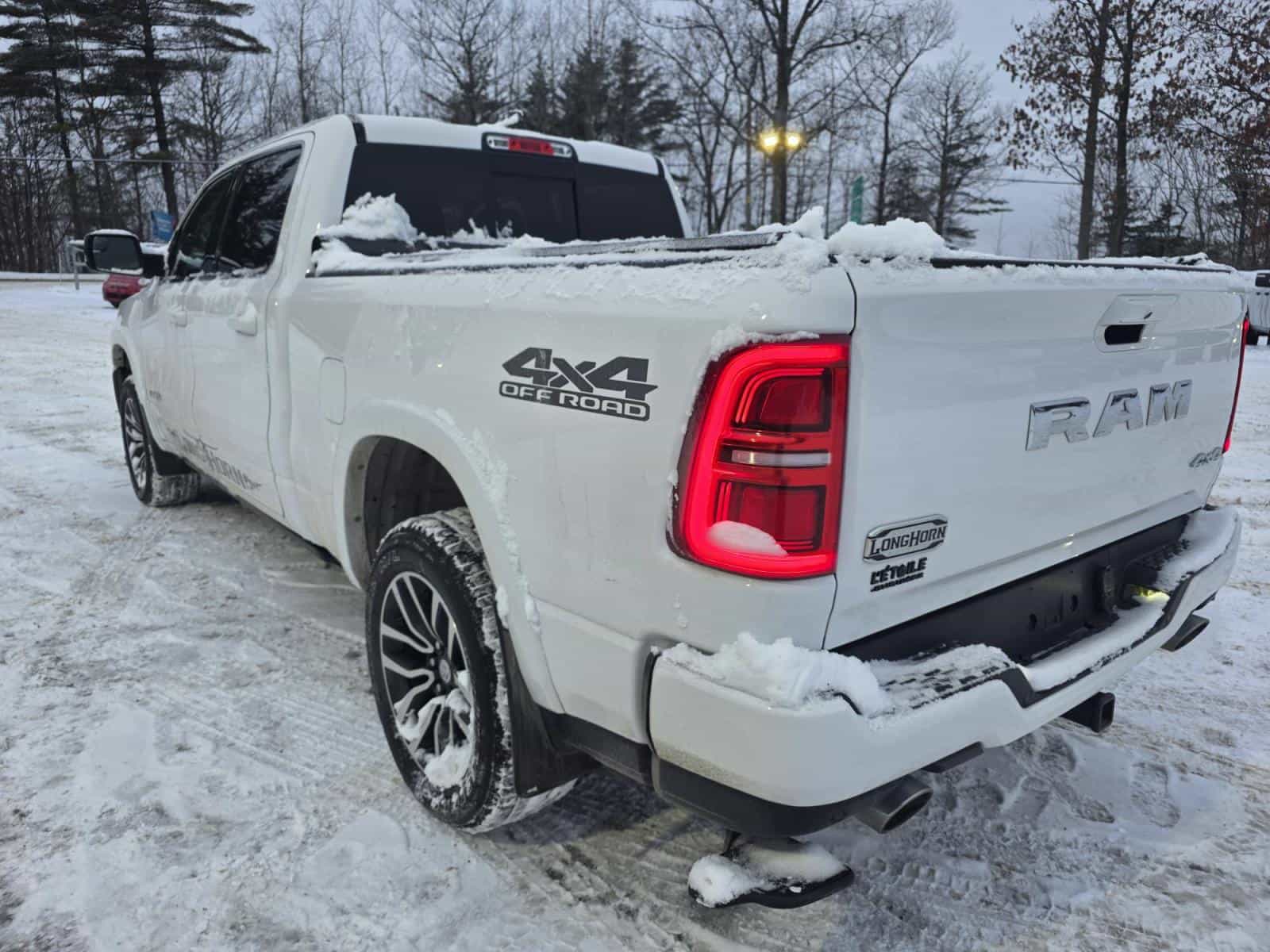 2025 RAM 1500 Limited Longhorn - Image 7