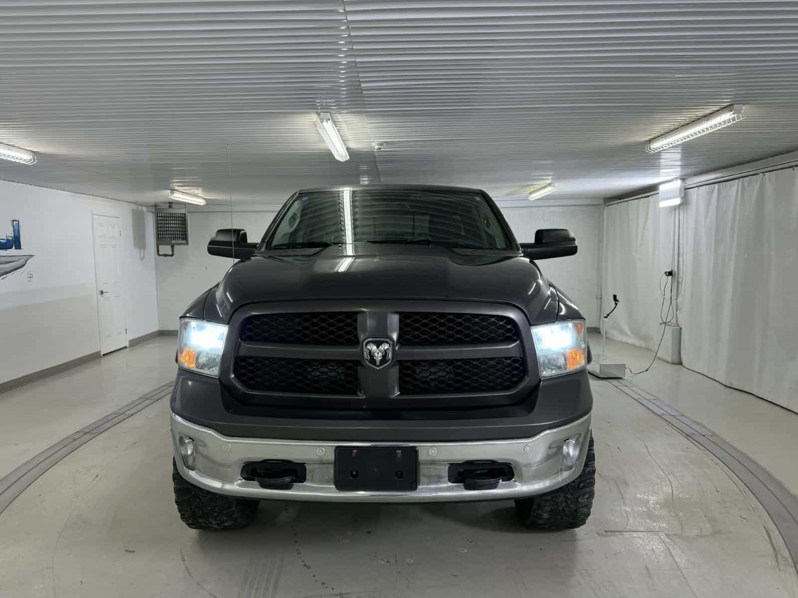 Image 9 RAM 1500 SLT SLT 2017