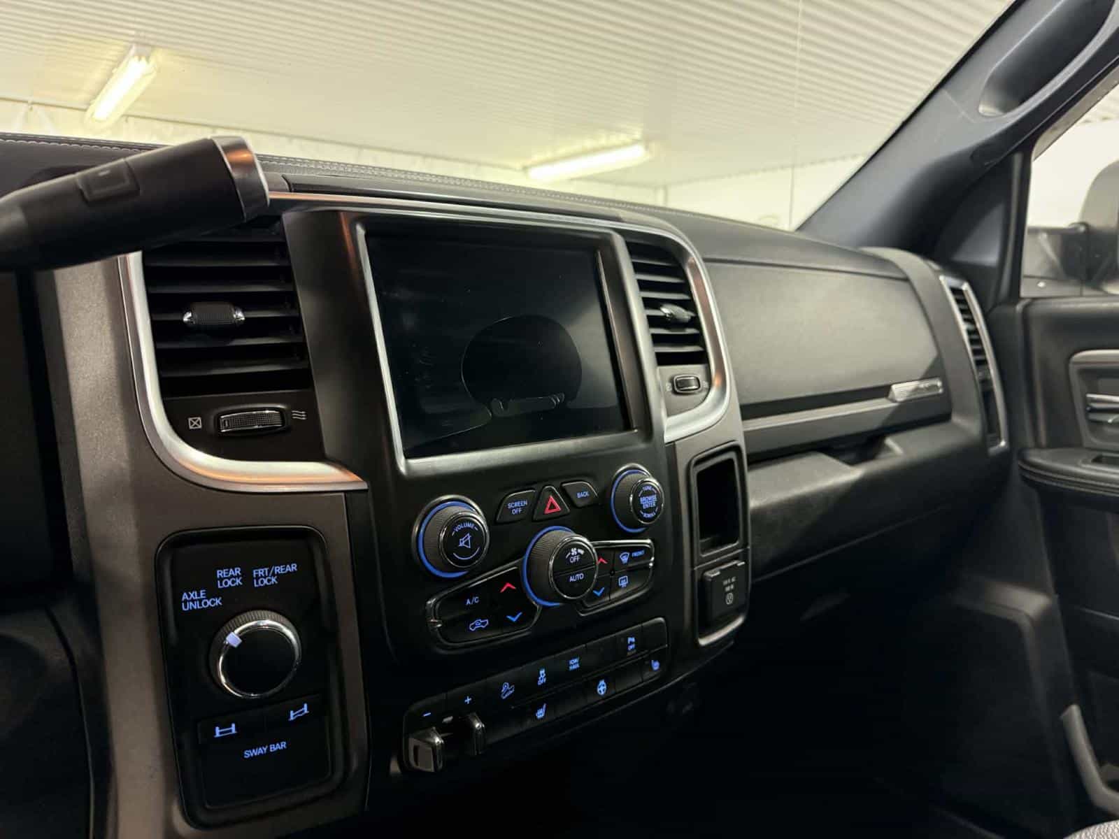 Image 12 RAM 2500 Powerwagon Power Wagon 2018