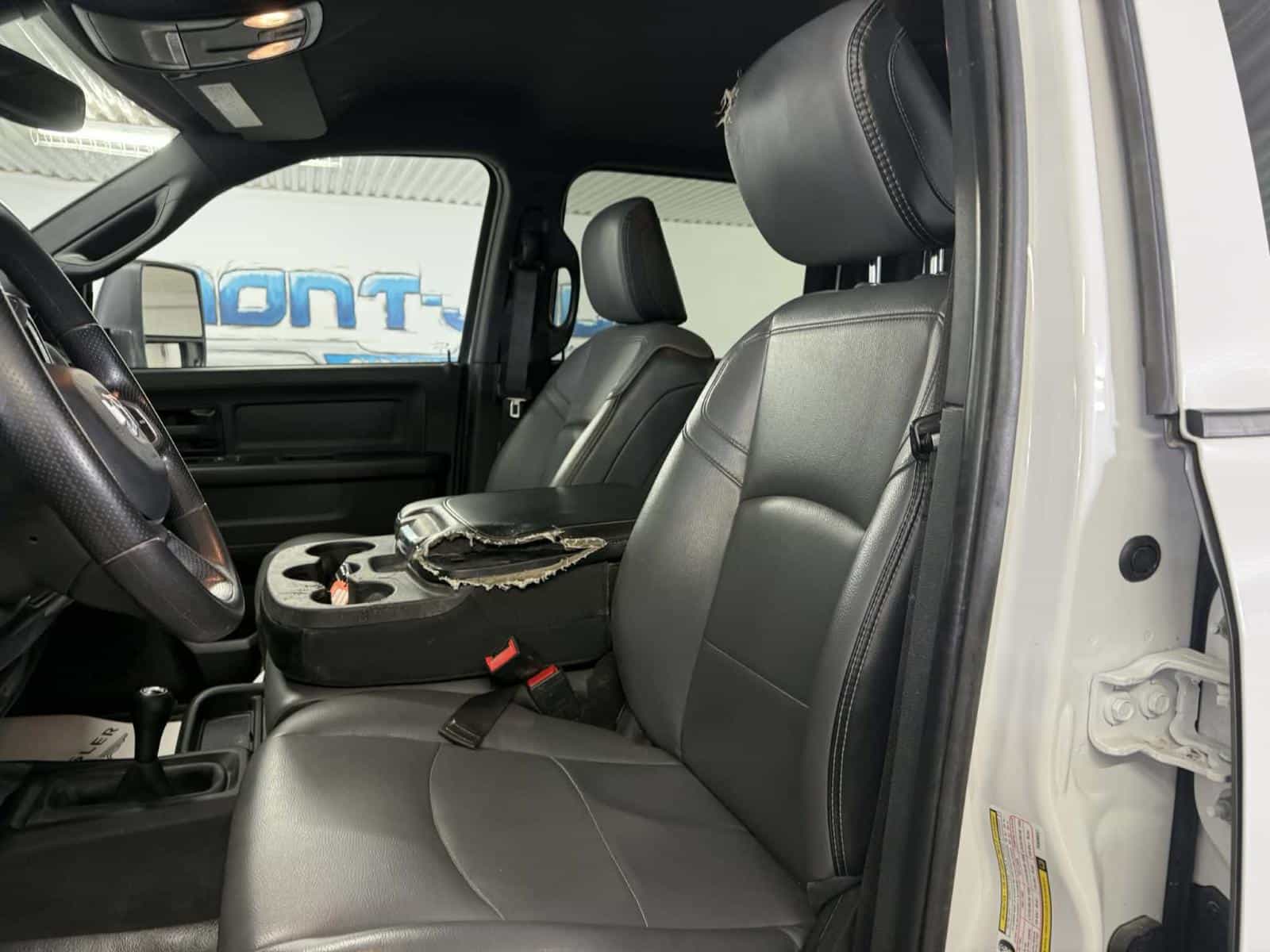 Image 11 RAM 2500 Tradesman 2023