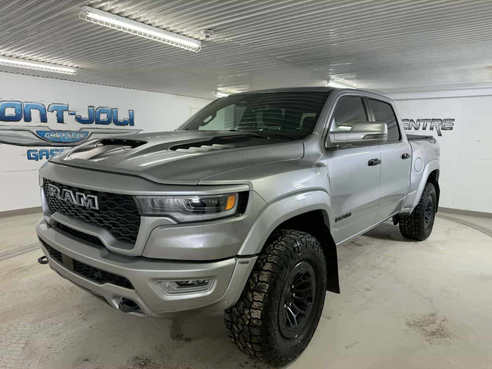 Image 1 RAM 1500 RHO 2025