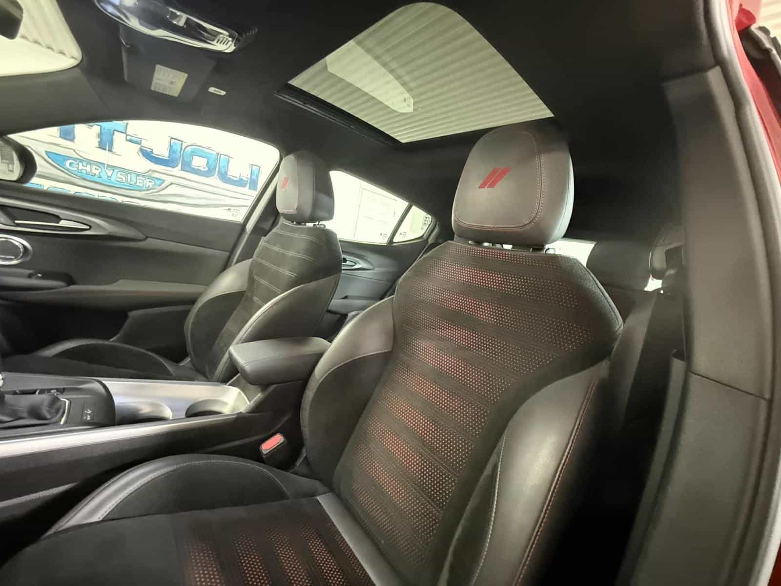 2024 Dodge Hornet R/T Plus PHEV - Image 10