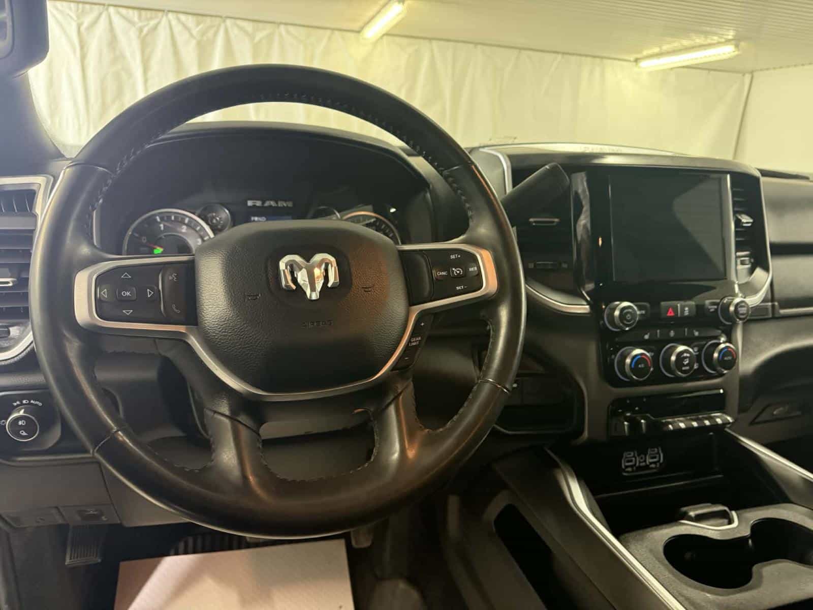 Image 10 RAM 2500 Big Horn 2024