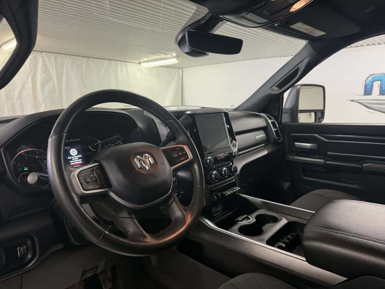 Image 12 RAM 2500 Big Horn 2024