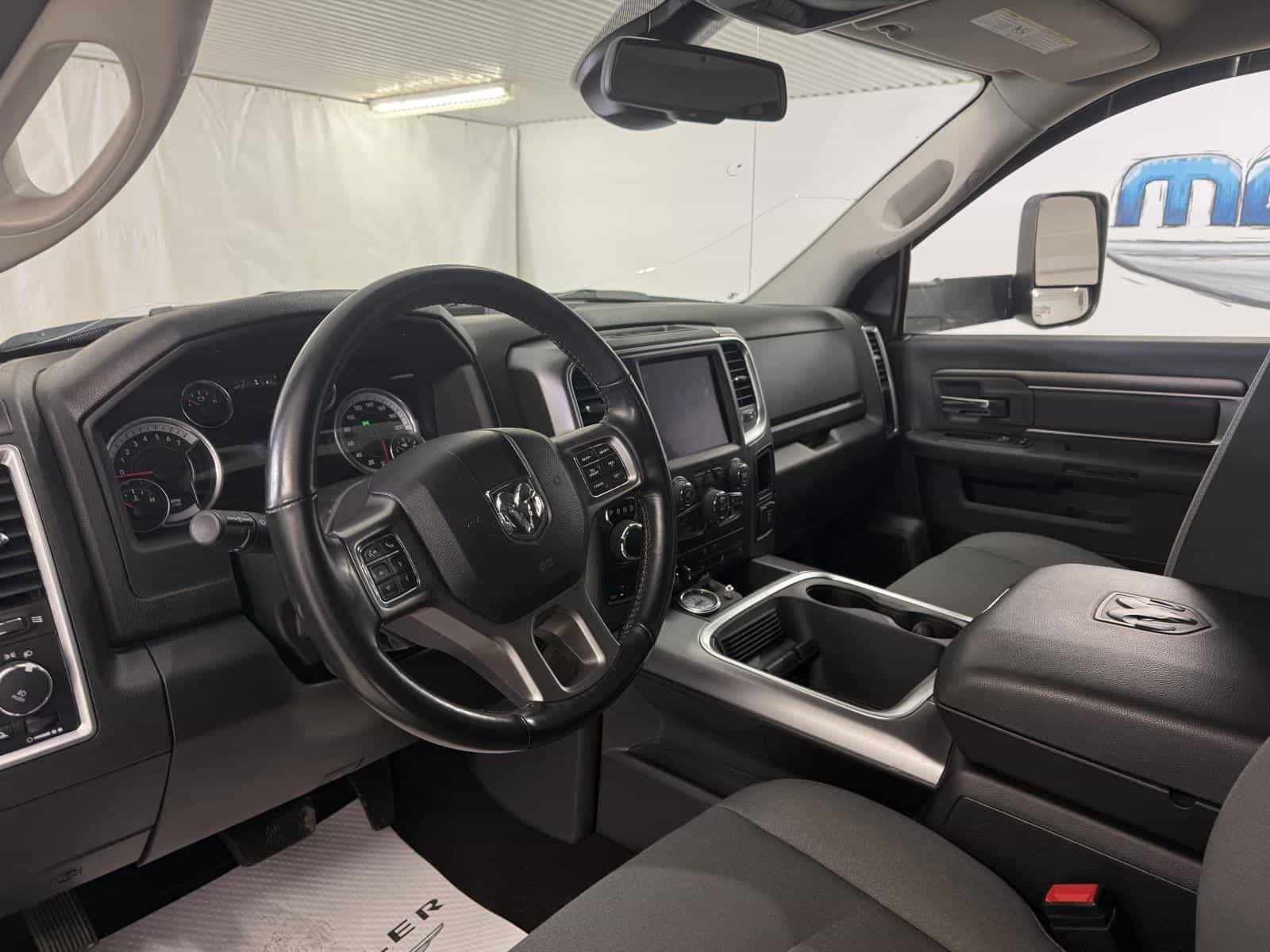 Image 11 RAM 1500 Classic SLT 2021