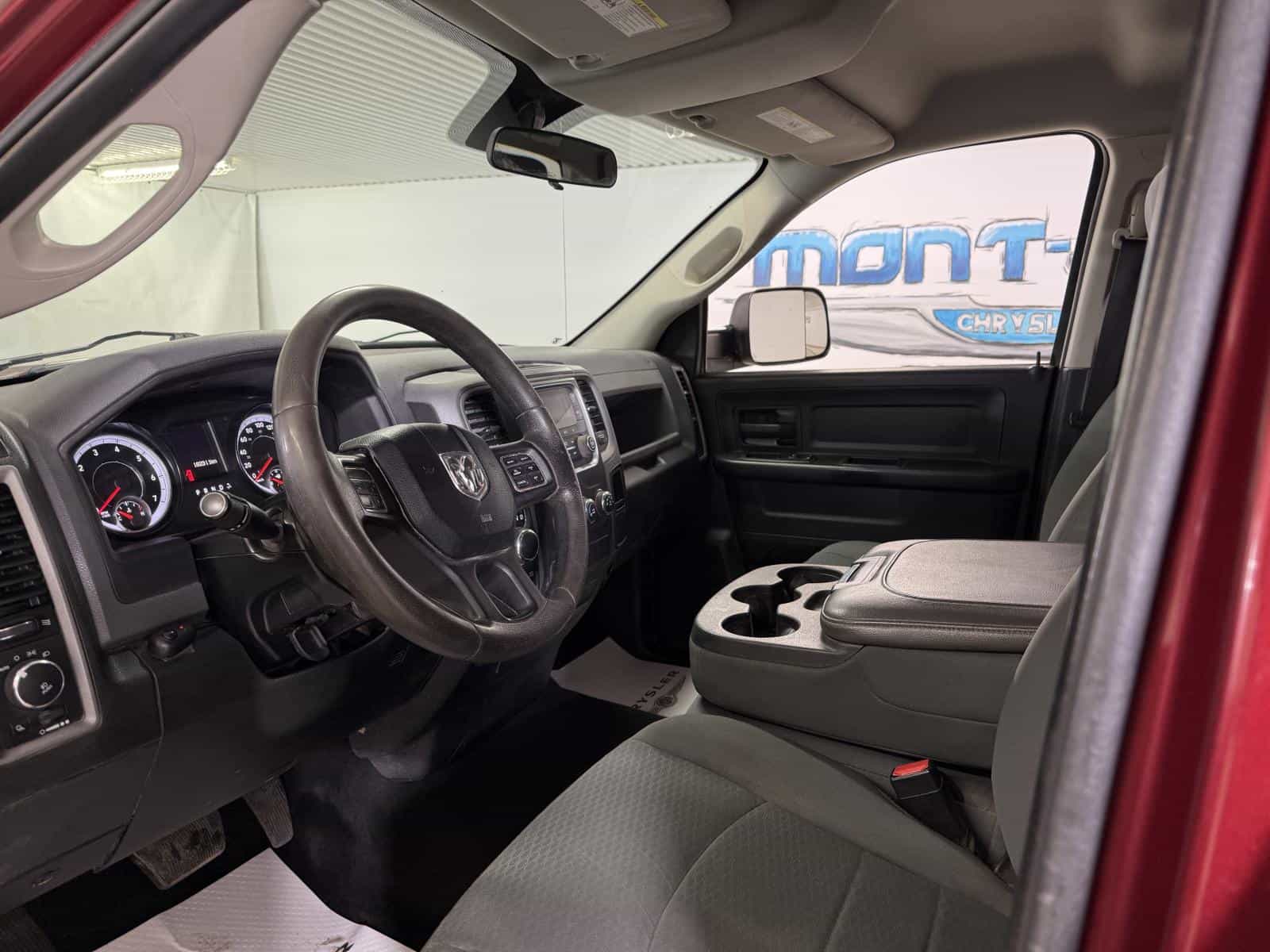 2015 RAM 1500 ST - Image 10