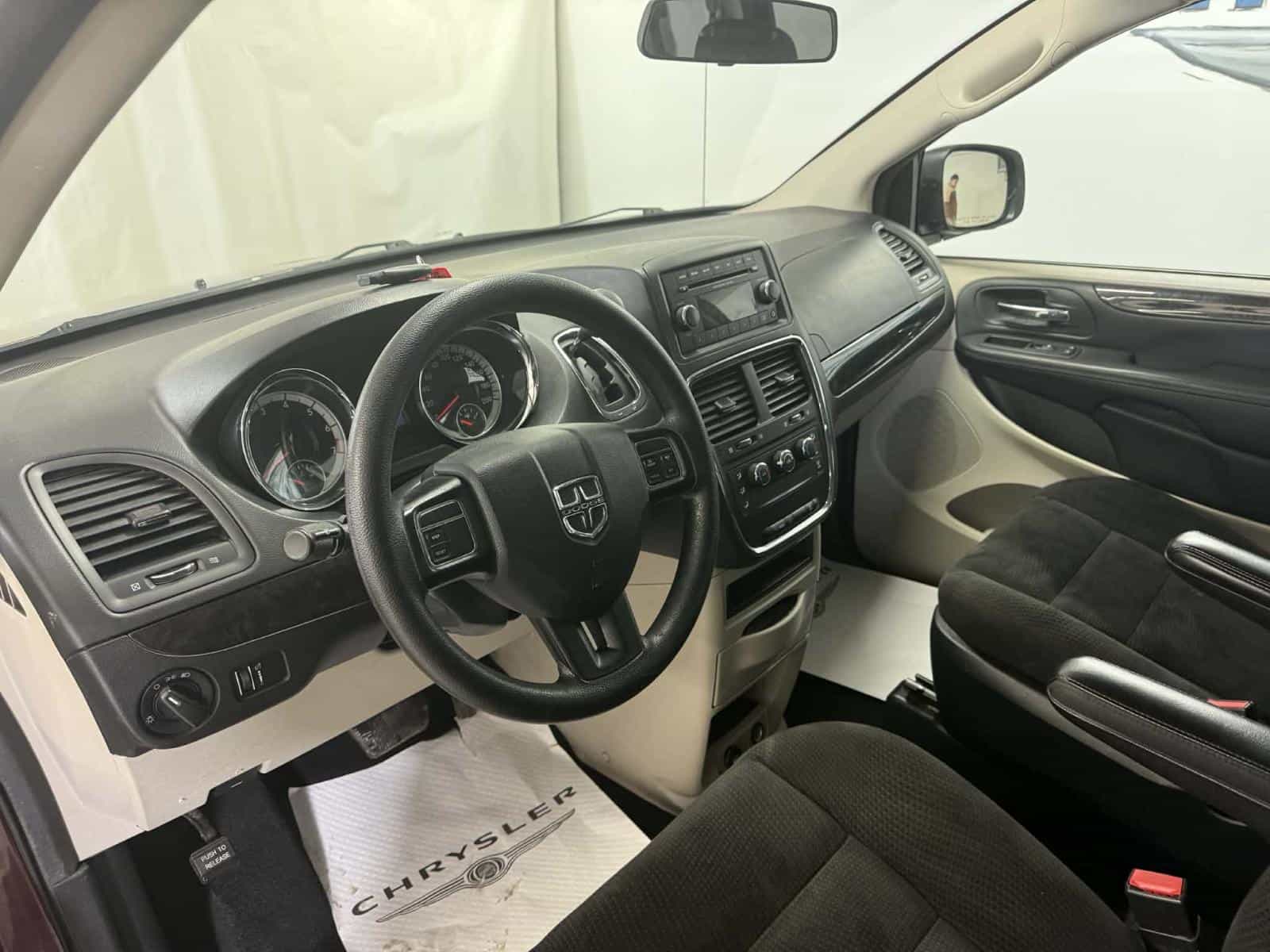 2017 Dodge Grand Cara Canada Value Package - Image 14