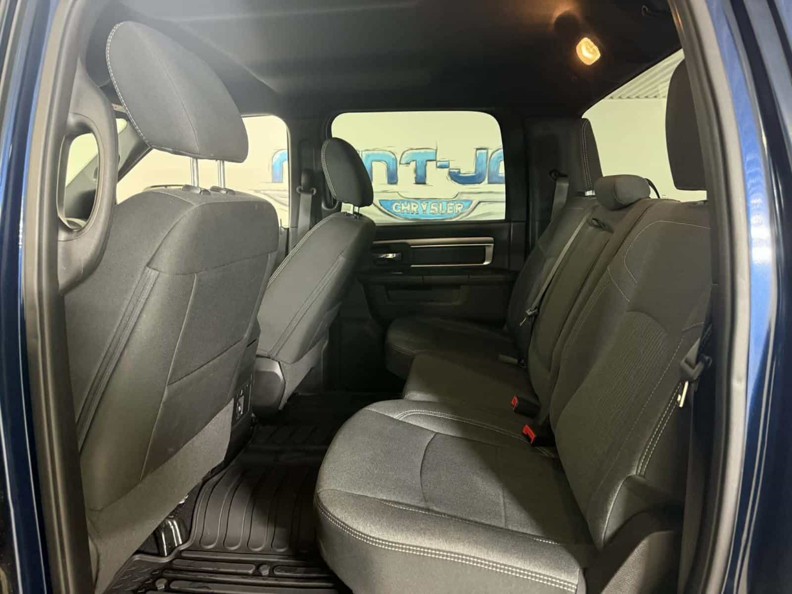 2021 RAM 1500 Classic Warlock - Image 9