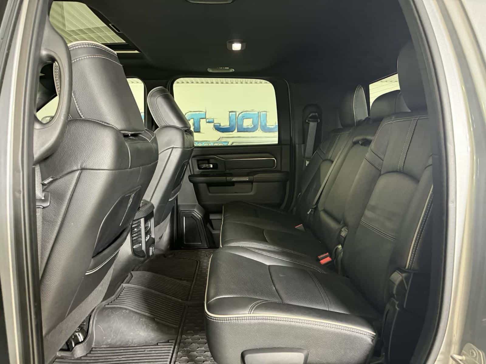 Image 10 RAM 2500 Limited 2023