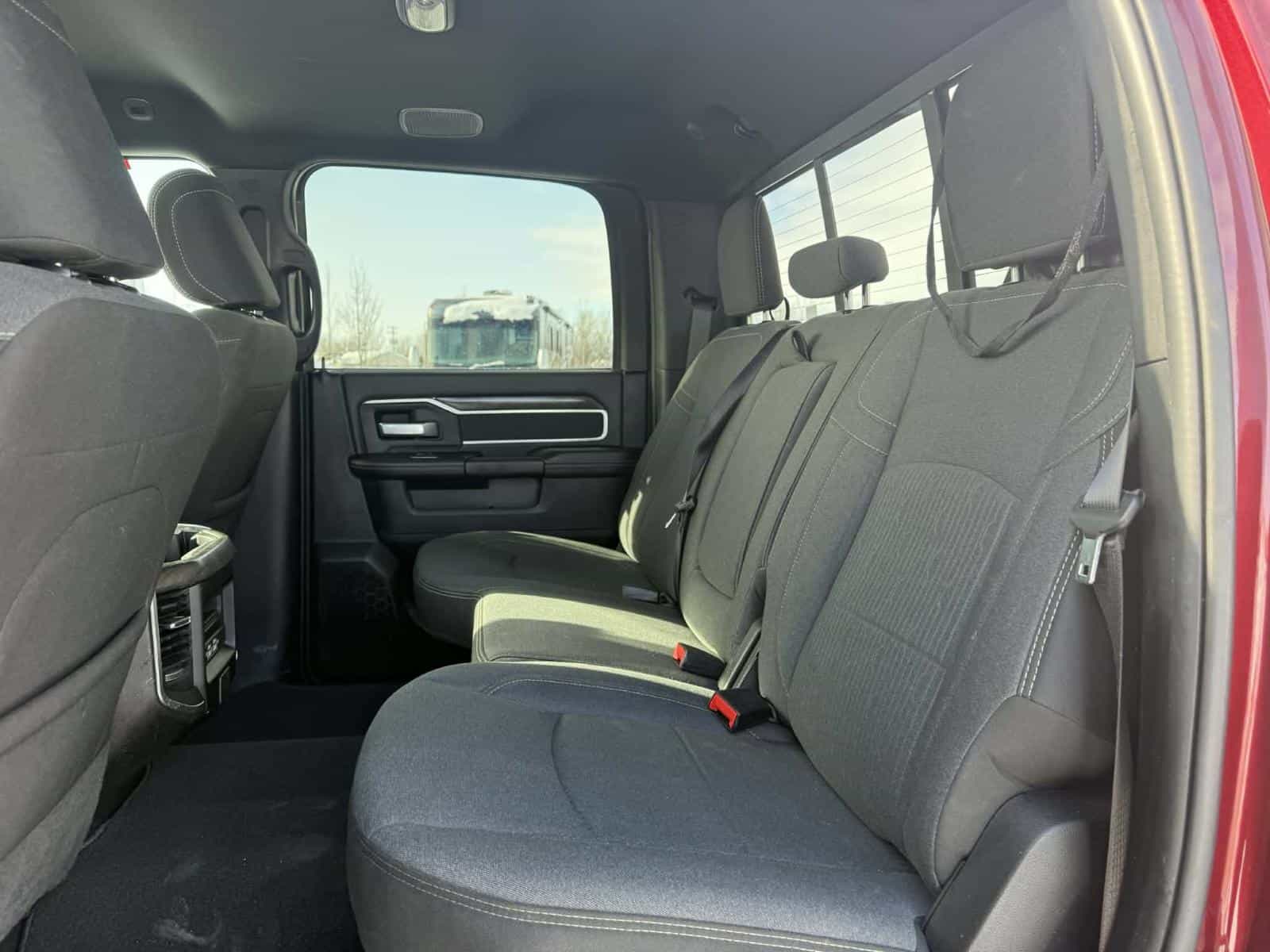 Image 9 RAM 2500 Big Horn 2024