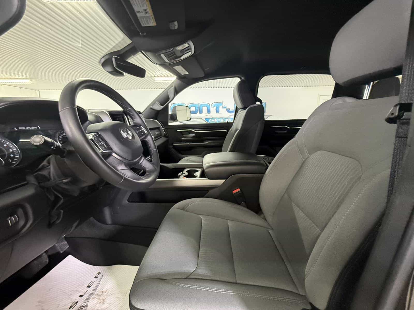2024 RAM 1500 Big Horn - Image 10