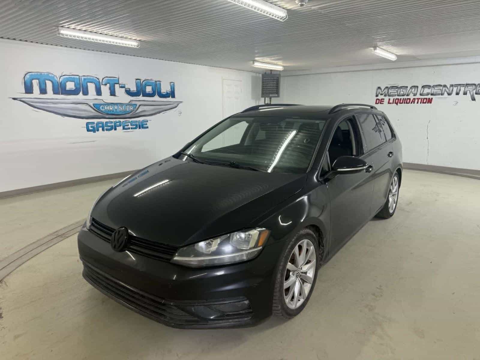 2019 Volkswagen Golf Sportwagen Comfortline - Image 1