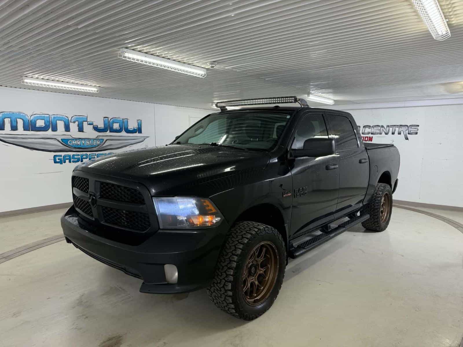 Image 1 RAM 1500 ST 2017